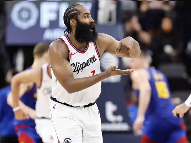 快船总裁称哈登表现超出预期 原本并未打算将其交易