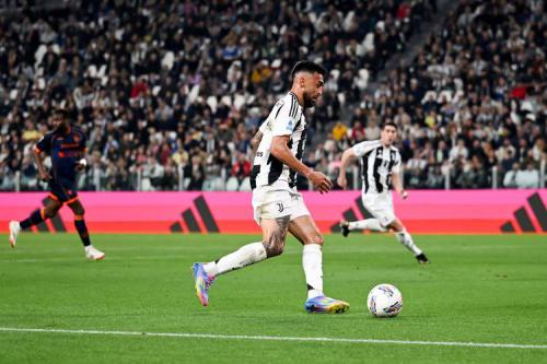 尤文图斯对库普梅纳斯表现很失望 计划让球员本赛季结束后离队