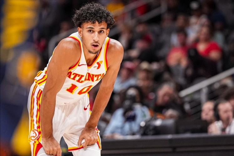 里萨谢递补入选全明星新秀赛 将加入麦迪队