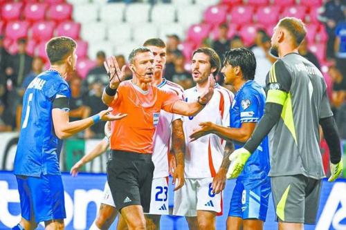 2026世界杯东道主直接晋级比赛吗？本届赛事首次三个东道主