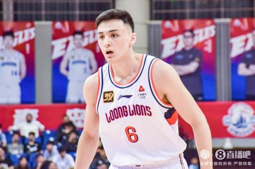 于米提入选CBA全明星三分球大赛 原帅未参加引争议