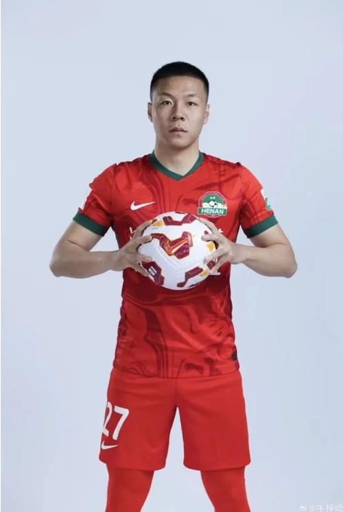 曝大连英博接近签下阿奇姆彭 球员自由身加盟