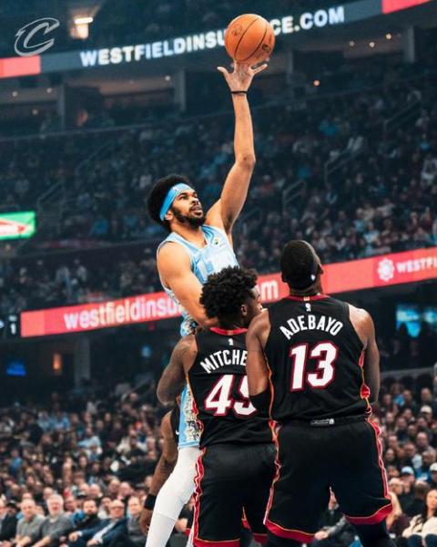 2008年骑士vs热火,（2013年骑士打热火那个球迷）