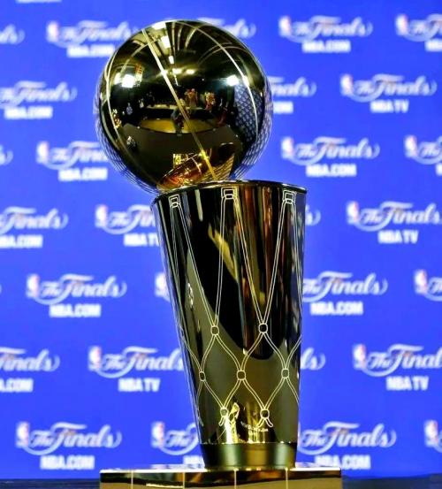 勇士跟猛龙总决赛时间,（勇士和猛龙总决赛颁奖仪式）