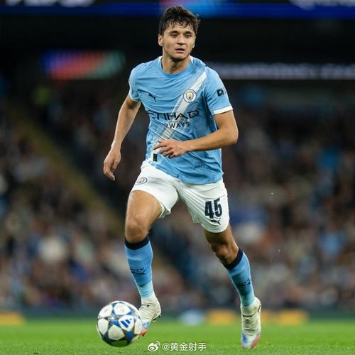 CIES列欧冠最快球员榜 中路胡桑诺夫力压姆巴佩