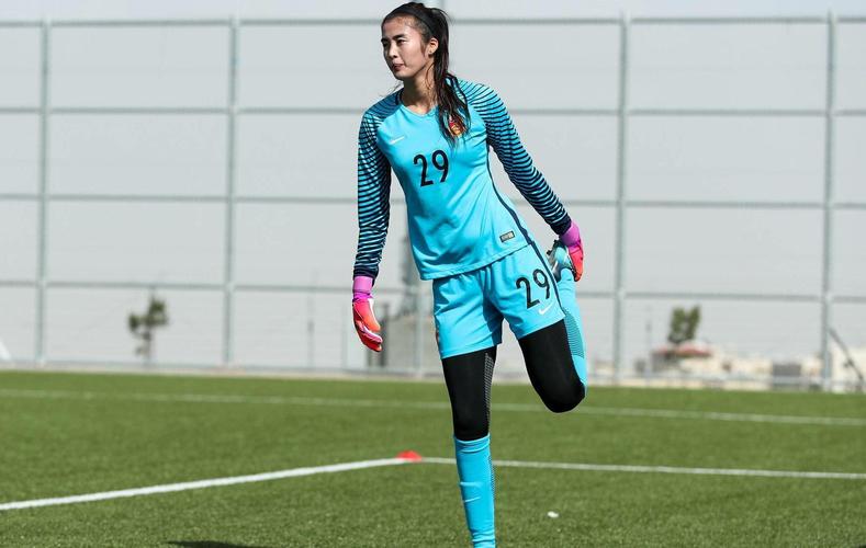 中国女足最好门将,（中国女足老门将）