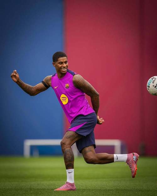 曝弗里克愿放弃买断拉什福德 拉什福德留队巴萨悬了