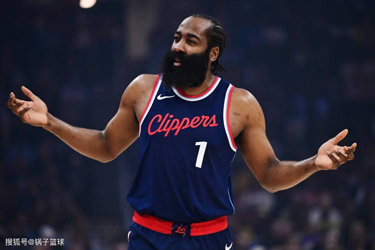 哈登被诊断出右手拇指骨折 无需进行手术