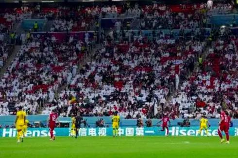 为什么世界杯那么多中国广告,（世界杯为什么会有如此大的吸引力）