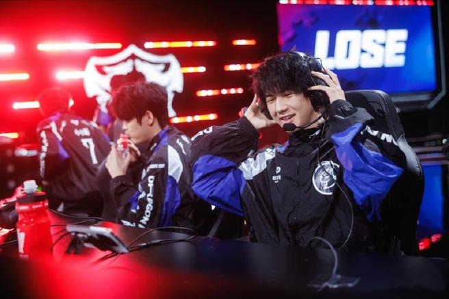 DRG 2-1 ES：梦岚敖隐无人可挡，DRG愈战愈勇先进赛点