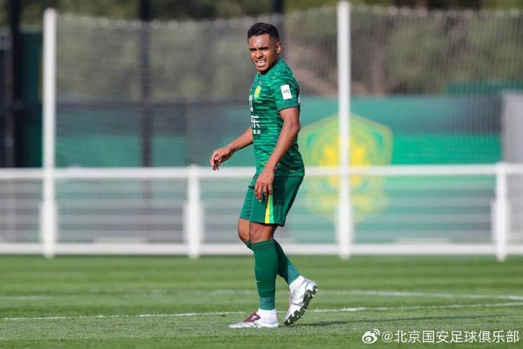 博主：超级杯后国安不返京 备战新赛季