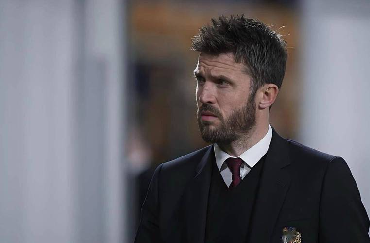 卡里克曼联执教生涯前10场保持不败 红魔暂列第三