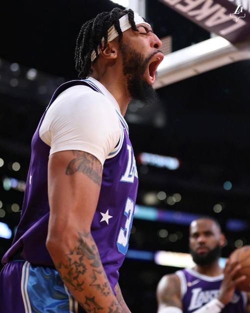 经纪人曝泰厄斯·琼斯已同意加盟掘金 赛季场均3.1分2.6助