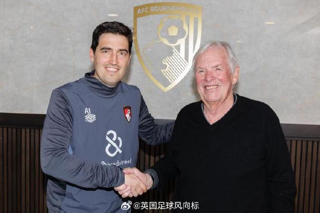 伊劳拉考虑与伯恩茅斯续约 有其他英超球队希望与其合作