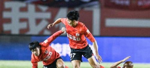 U23国脚霸榜中超冬窗转会榜 杨希成为本土球员标王