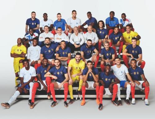 法国国家足球队最新名单,（法国国家足球队都有哪些队员）