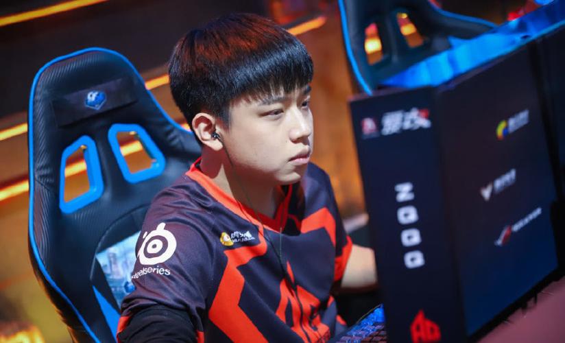 北诗登场七周年，AG发文：只要登上赛场，你依旧敢打敢拼