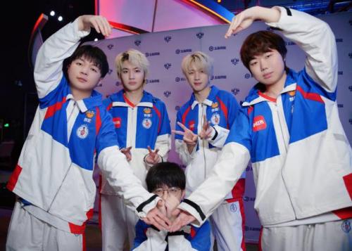 妖刀对位小雪，九尾能否带领LGD.NBW坐稳A1？