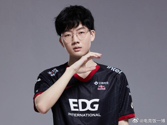 双冠外援！Viper是首位为LPL夺得两座官方国际冠军的外援