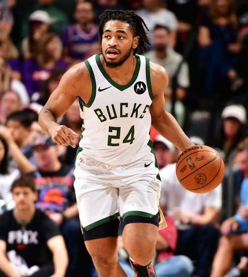 雄鹿官宣裁掉托马斯 赛季场均10.7分1.9助