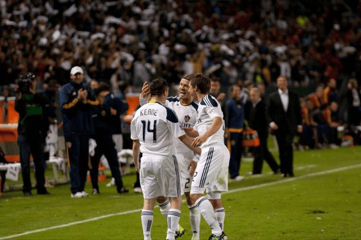 世预赛丹麦4-0北马其顿 伊萨克森双响