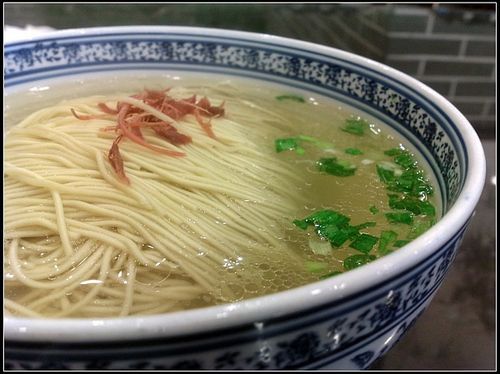 一雪谈新流程感受：脚是软的，手不自觉地发抖，放空失神