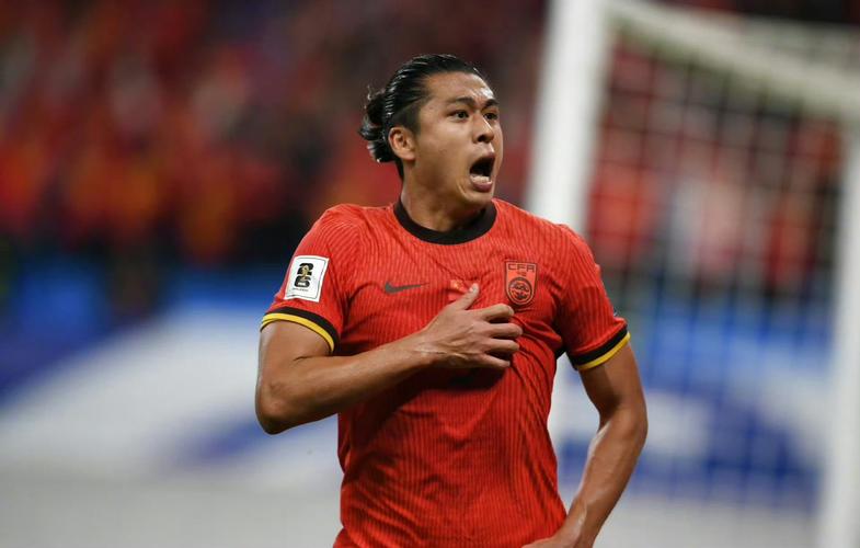 系列赛国足1-0库拉索 韦世豪破门张玉宁传射