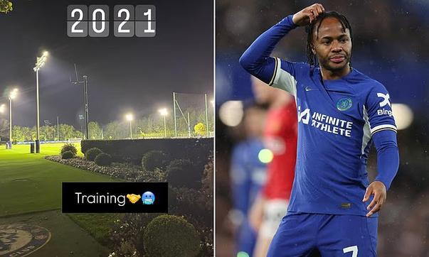 前荷兰国脚劝斯特林提前退役 加盟费耶诺德以来表现糟糕