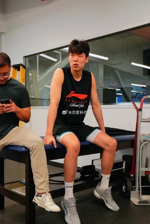 麦迪称赞杨瀚森上限非常高 需要继续加强三分投篮