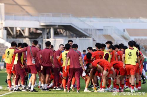 谢文能伤势无虞 国足移师墨尔本 下一轮战喀麦隆