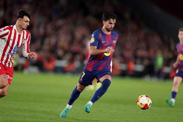 巴萨向曼联推荐费兰托雷斯 以解决当前的财政困境