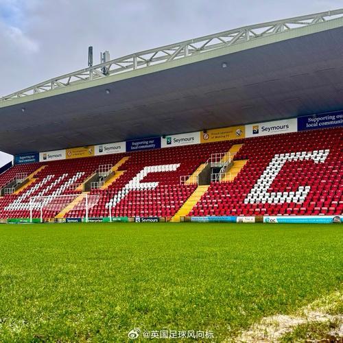 迪福正式开启执教生涯 担任沃金主帅