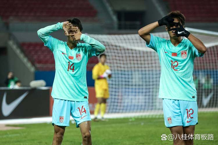 蒂尔潘执法波黑男足vs意大利 也是四年前裁判