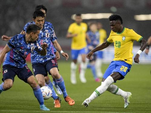 日本男足队史首次战胜英格兰 近5场比赛全胜