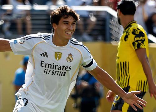 皇马将本赛季伤病严重归责于阿隆索 在平图斯回归后逐渐好转