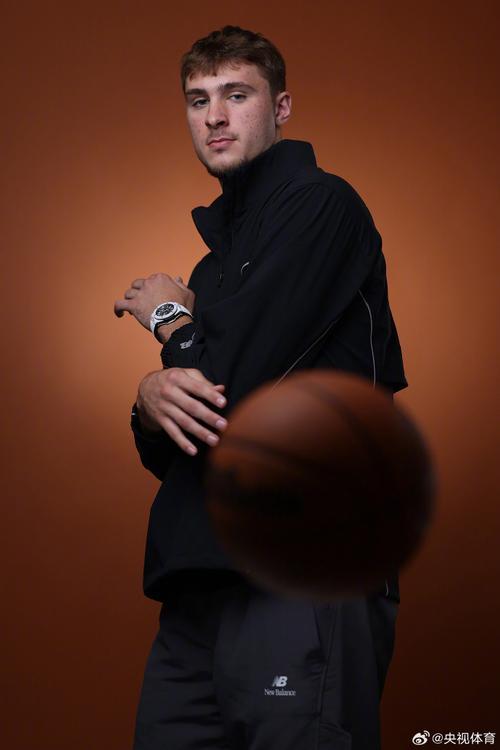 弗拉格51分生涯新高 成为历史最年轻50分先生