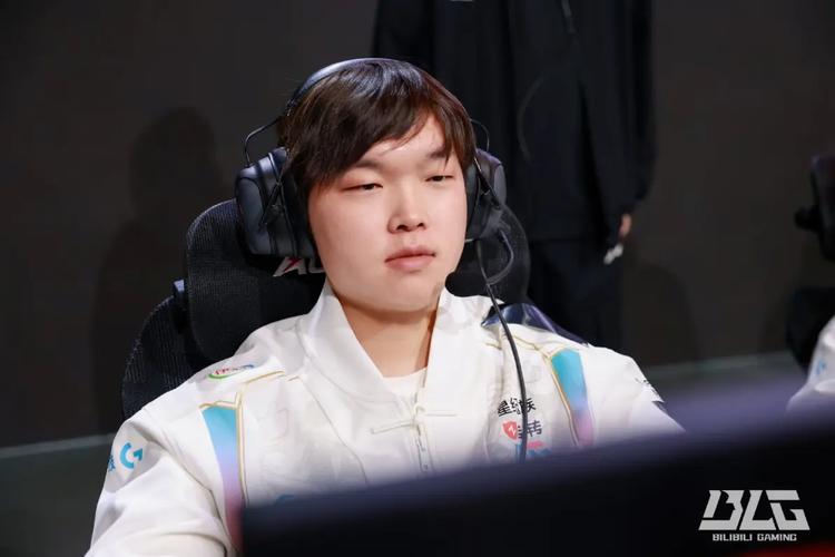 Bin：老选手回归可能带来挑战，但整体不会影响我们的统治力