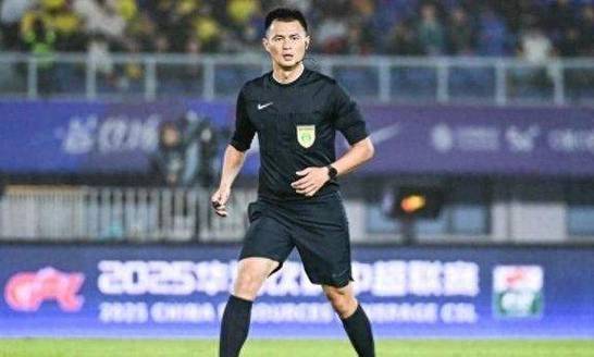 李海新执法中超第5轮上海德比 曾获得24赛季中超金哨