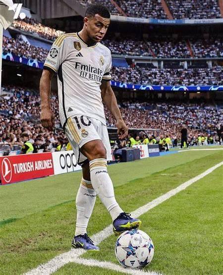 西甲皇家马德里VS赫罗纳预测前瞻 皇马争冠希望渺茫