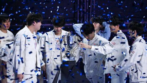 BLG 1-0 WE：运营发力轻松扭转局势，BLG中期乱战碾压取胜