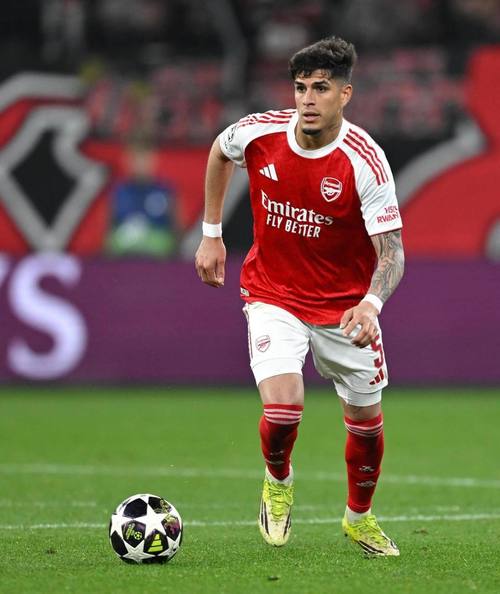 因卡皮耶回归训练 球员有机会出战与伯恩茅斯比赛