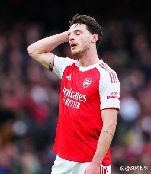 阿森纳输球引发球迷不满 比赛未结束开始提前退场