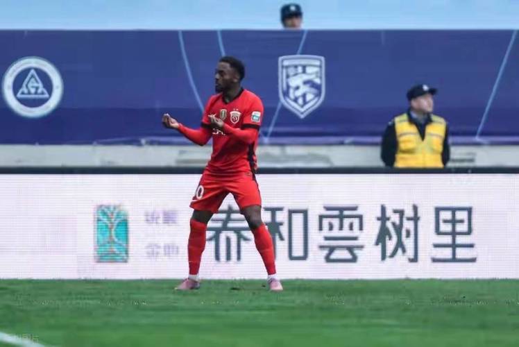 海港外援加布里埃尔髌腱断裂 球员将接受手术治疗