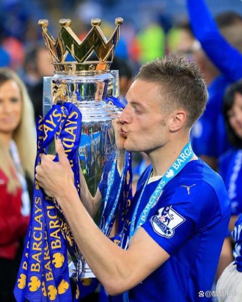 瓦尔迪夫妇观战莱斯特城 蓝狐或再降级