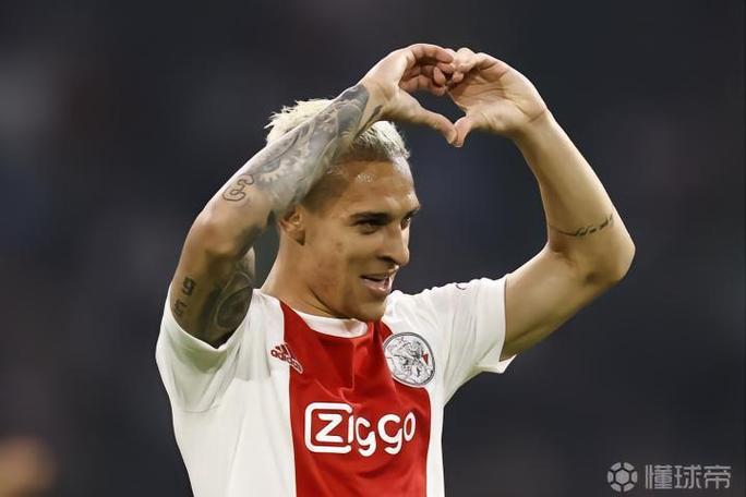 拜仁正在考虑签下安东尼戈登 与经纪人已经展开初步接触