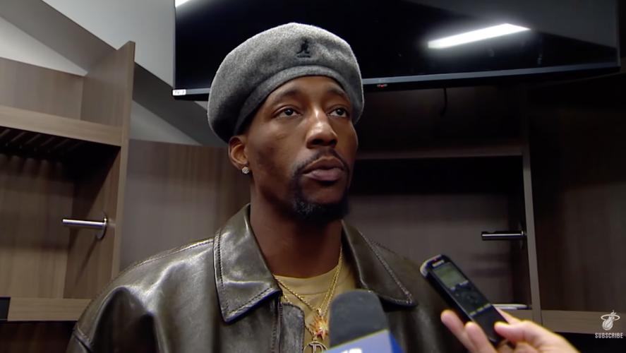 三球向阿德巴约道歉 称会去问候对方