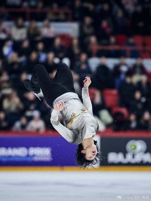 Zika：Breathe是一位对线打得比较出色的选手，打得比较稳健