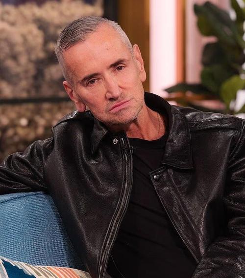 贝嫂首谈与长子决裂 关系难修复 否认长子指控