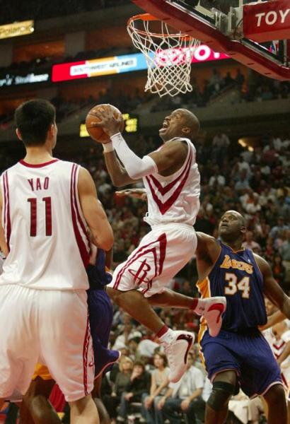 火箭与湖人即将开战 季后赛G1将在4月19日打响