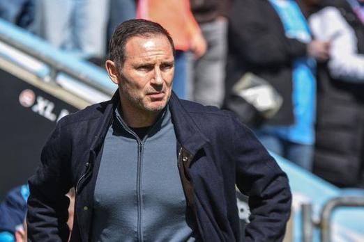 考文垂成为下赛季五大联赛首支升班马 兰帕德率队重返英超